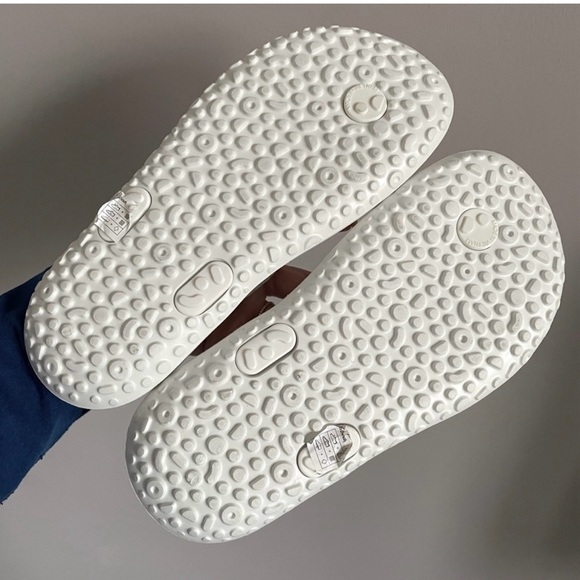 Allbirds White Sugar Zeffer Thong Flipflop Sandals - 5 - Picture 6 of 6
